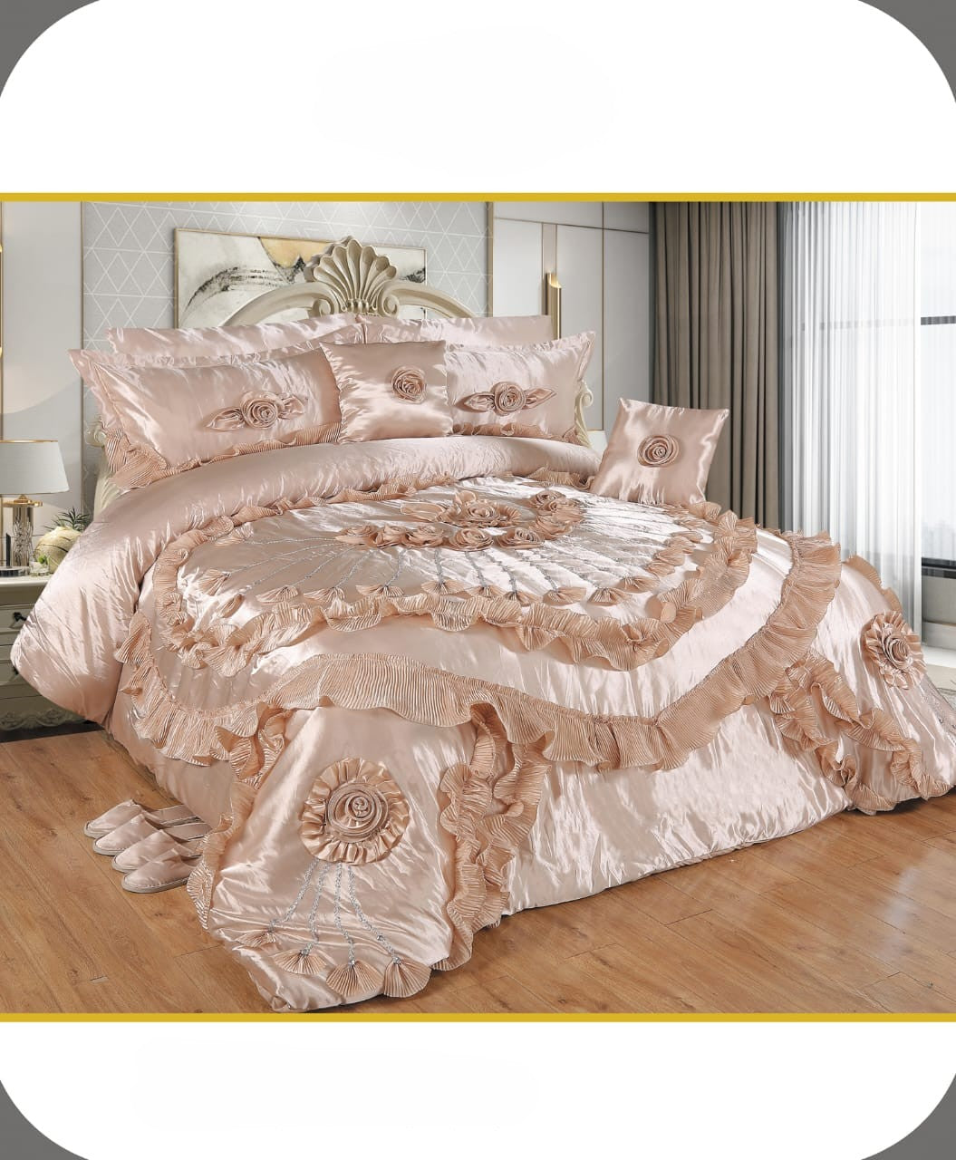 Royal Wedding Comforter Box – 16 PCS – Champagne Gold